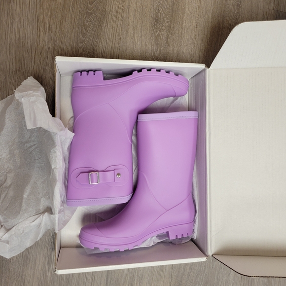 🌧️✨ Girls’ Light Purple Rubber Rain Boots - Size 6 (US) / 38 (EU) - Brand New! - Picture 3 of 3